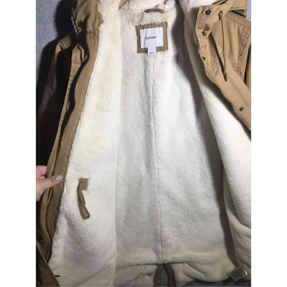 Womens Old Navy Jacket Thick Long Length Faux Fur Inside Winter Coat Neutral - Picture 7 of 7